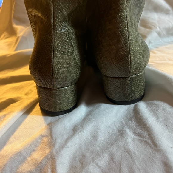 EUC Comfortview knee high boots. Size 8 1/2 W women’s. - Picture 8 of 10